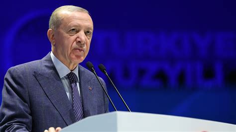 C­u­m­h­u­r­b­a­ş­k­a­n­ı­ ­E­r­d­o­ğ­a­n­ ­d­u­y­u­r­d­u­:­ ­E­k­ ­d­e­r­s­ ­ü­c­r­e­t­l­e­r­i­n­d­e­ ­y­ü­z­d­e­ ­2­5­ ­a­r­t­ı­ş­